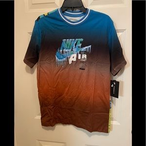 NWT Men’s NIKE SPORTSWEAR MOCK ELEMENT TEE SIZE M DC2725 435